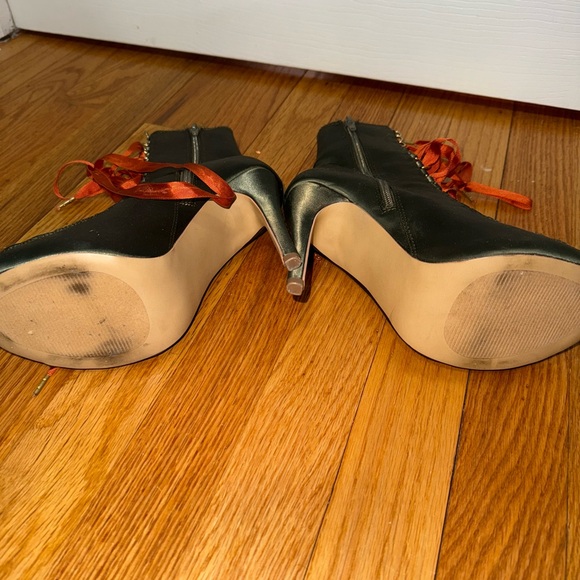 Steve Madden Green Stylish Women's Lace-Up Boots - Picture 4 of 4